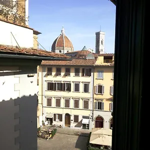 Lorena 2*, Firenze Italia
